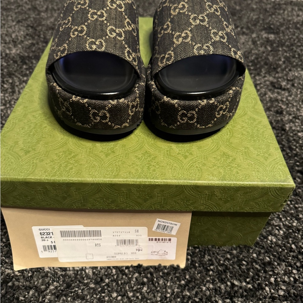 Gucci Platform Slides - Picture 2 of 10